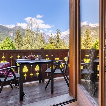 Bijoux Des Alpes - Mont Blanc Village Ла Сале Екстериор снимка