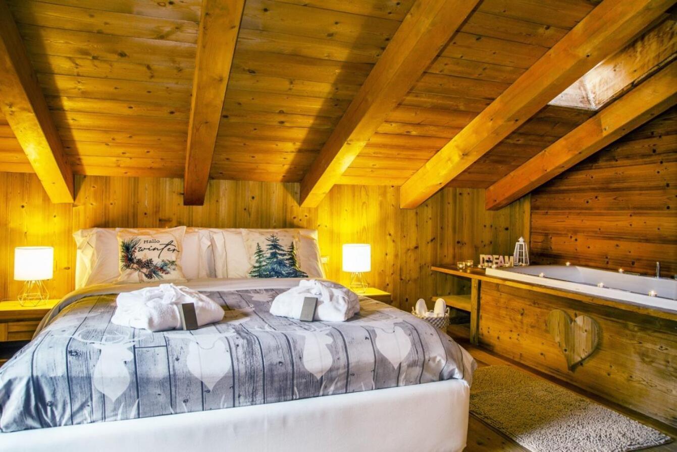 Bijoux Des Alpes - Mont Blanc Village Ла Сале Екстериор снимка