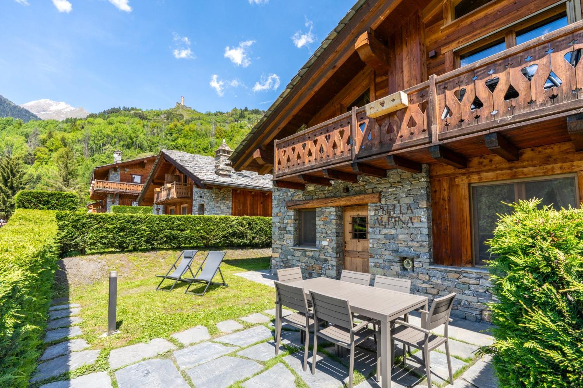 Bijoux Des Alpes - Mont Blanc Village Ла Сале Екстериор снимка