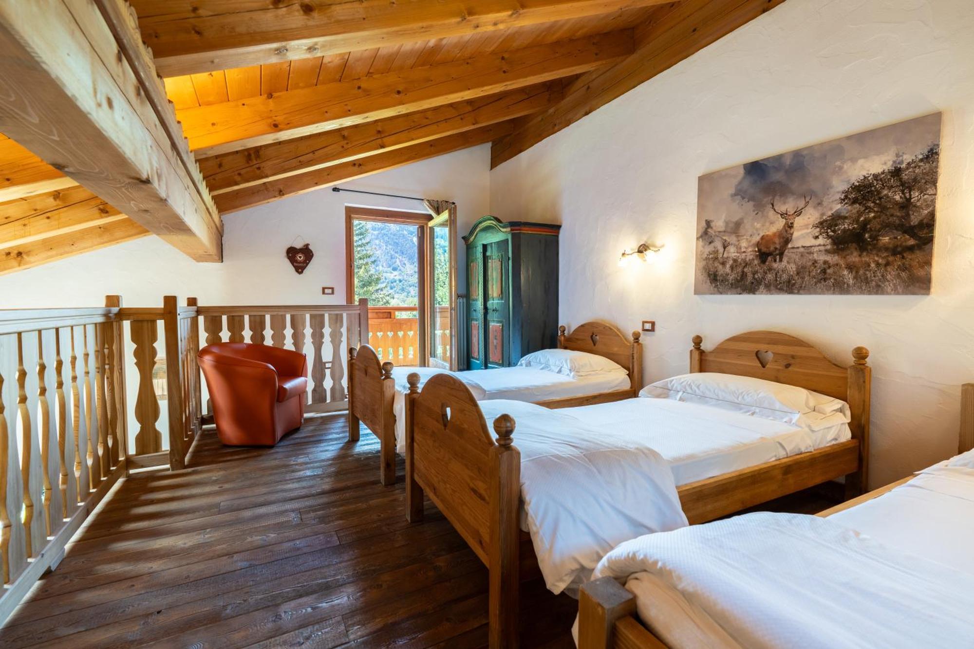 Bijoux Des Alpes - Mont Blanc Village Ла Сале Екстериор снимка